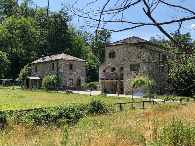 Mulino Marghen - Restored Watermill - Accomodation And Retreat Center Zeri Екстериор снимка
